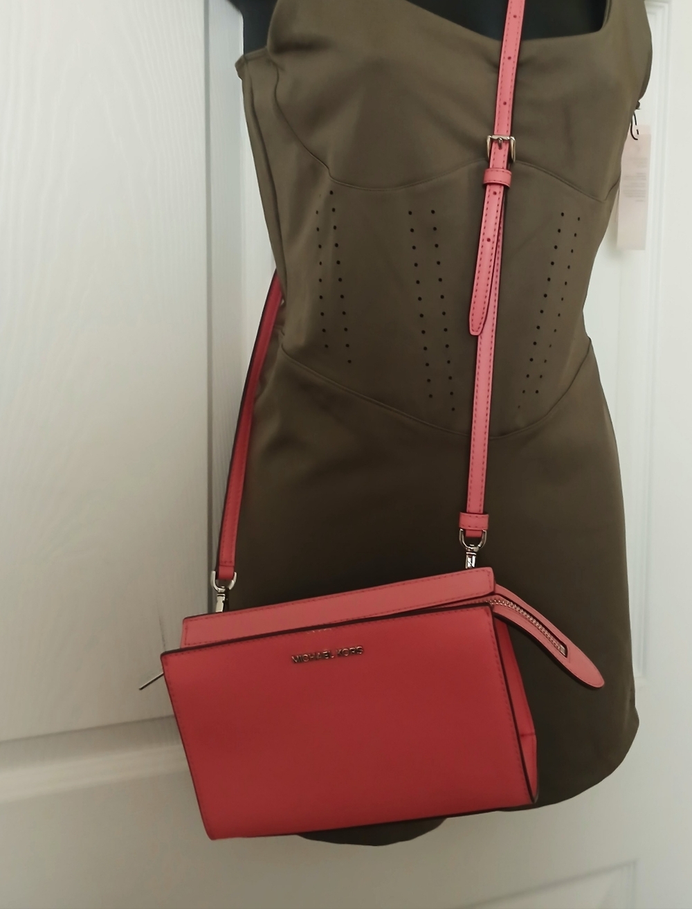 Michael Kors Coral Pink Crossbody Bag New No Tags